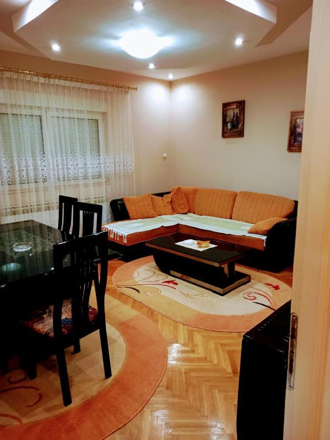 Stan Na Dan J & M Διαμέρισμα Βρσατς Εξωτερικό φωτογραφία